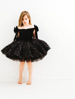 Load image into Gallery viewer, Noir dress
